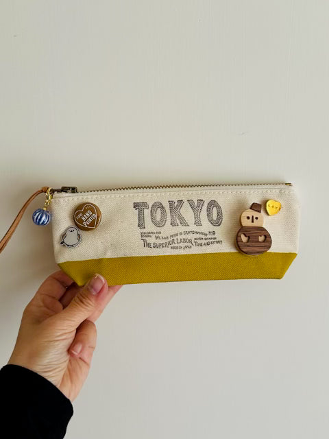4legs Wooden Brooch (*Paper Treats exclusive)
