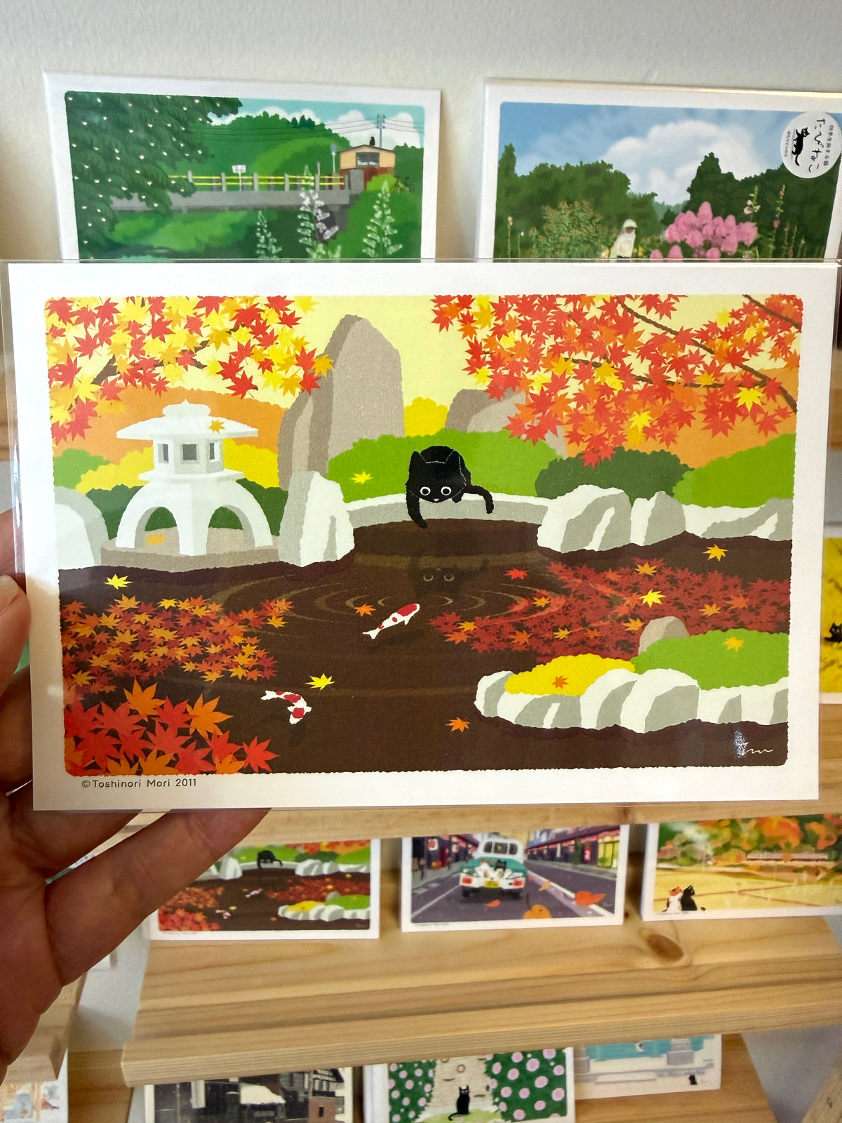 [Tabineko] Carp in the Garden (2011) postcard x Toshinori Mori (Active Corporation)