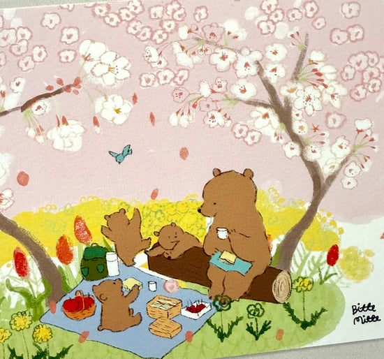 [Active] Bear’s Hanami Picnic x Momoro postcard
