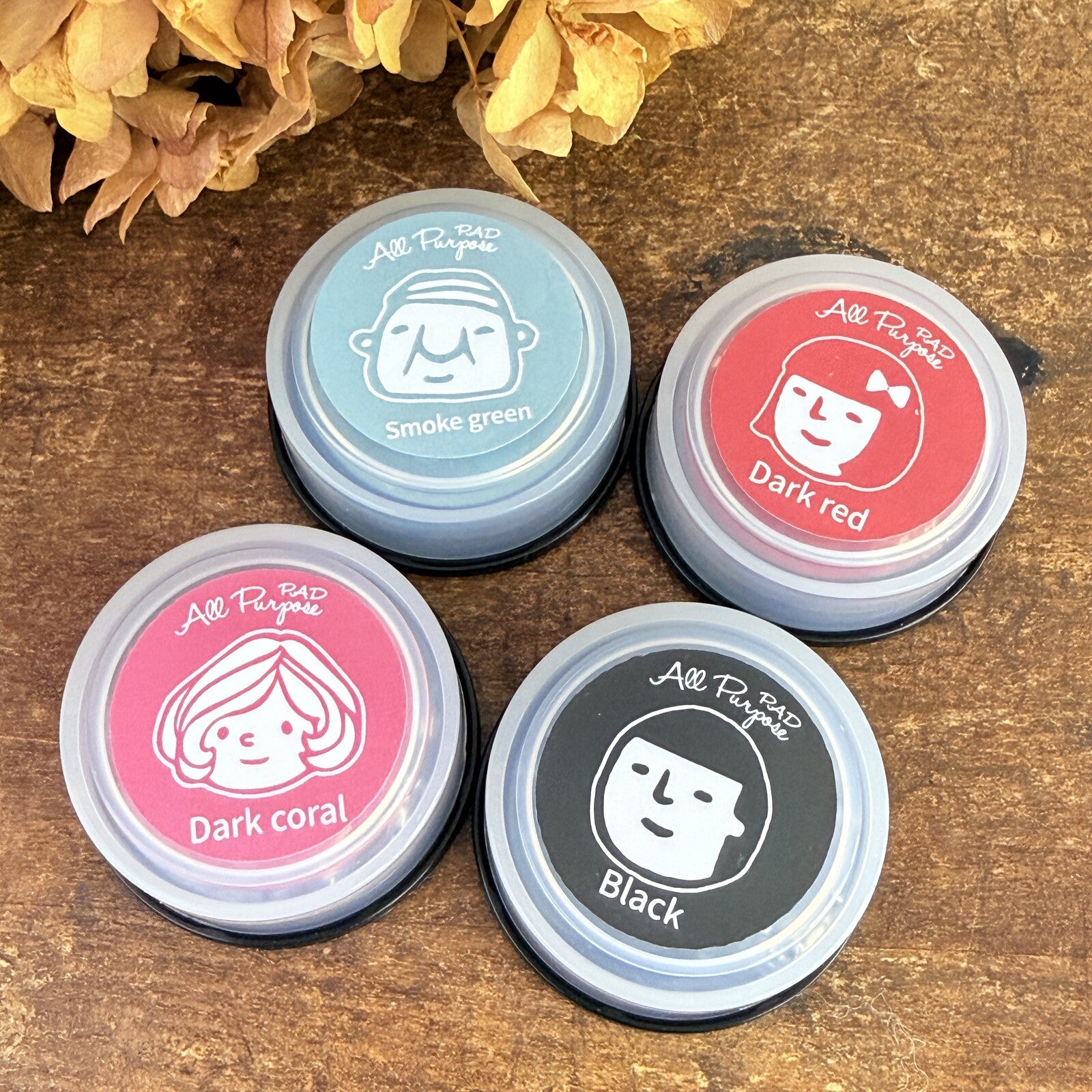 [RiraRira Hanko] All-Purpose Mini Rubber Stamp Ink Pad: Mamoru kun (black)