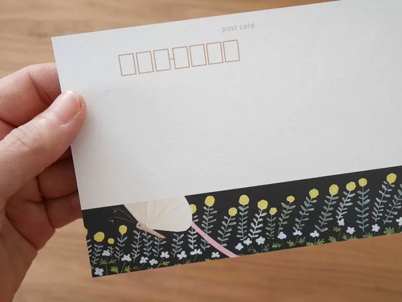 [4legs] Thumbelina postcard