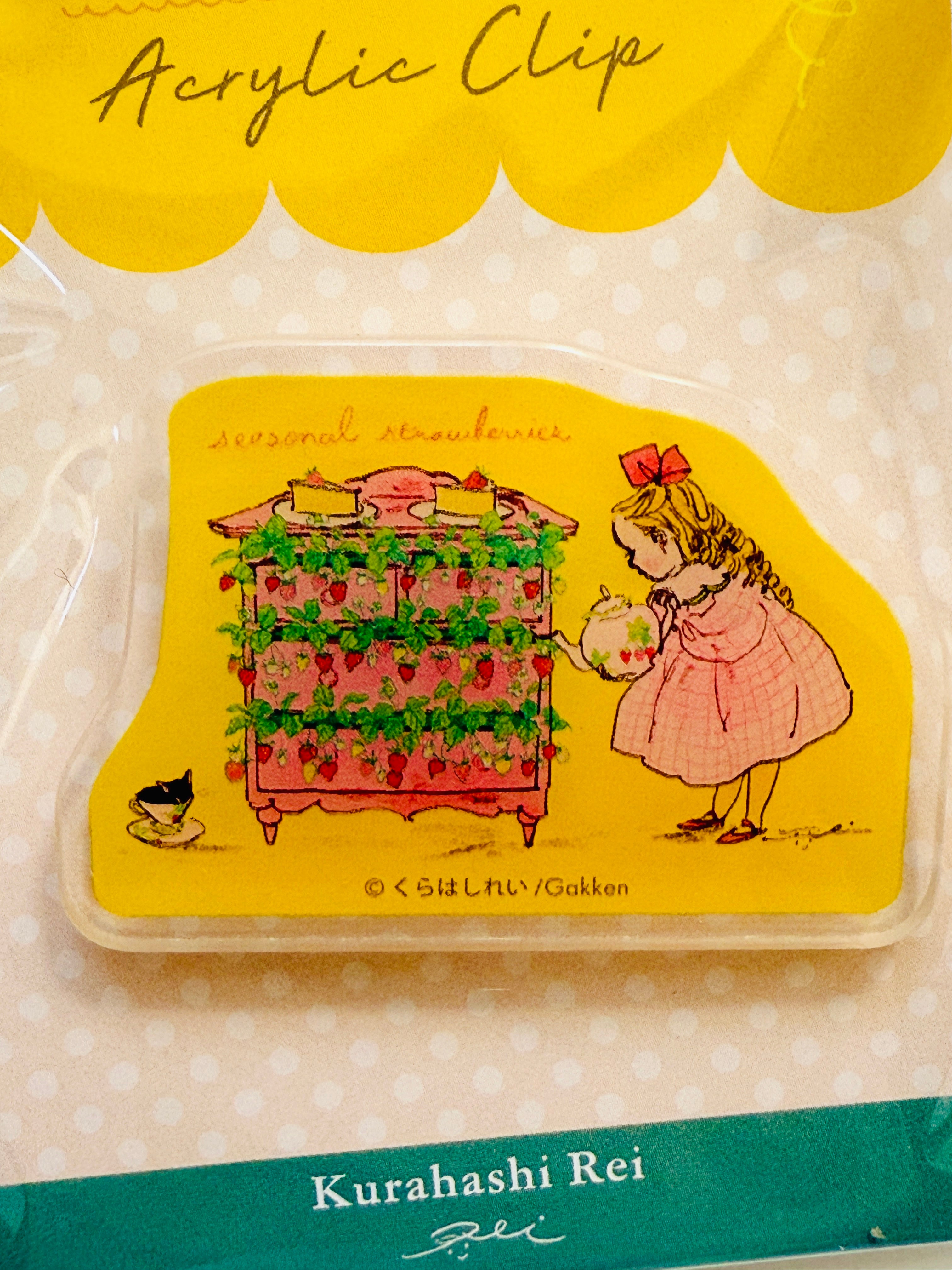 [Kurahashi Rei] Strawberry 🍓 Acrylic Clip (no restock)