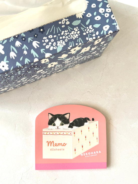 [Nekohara] Cat in Box die-cut memo pad