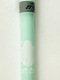 [Green Flash] Ghost Wearing Shoes: Highlighter x BIC collaboration