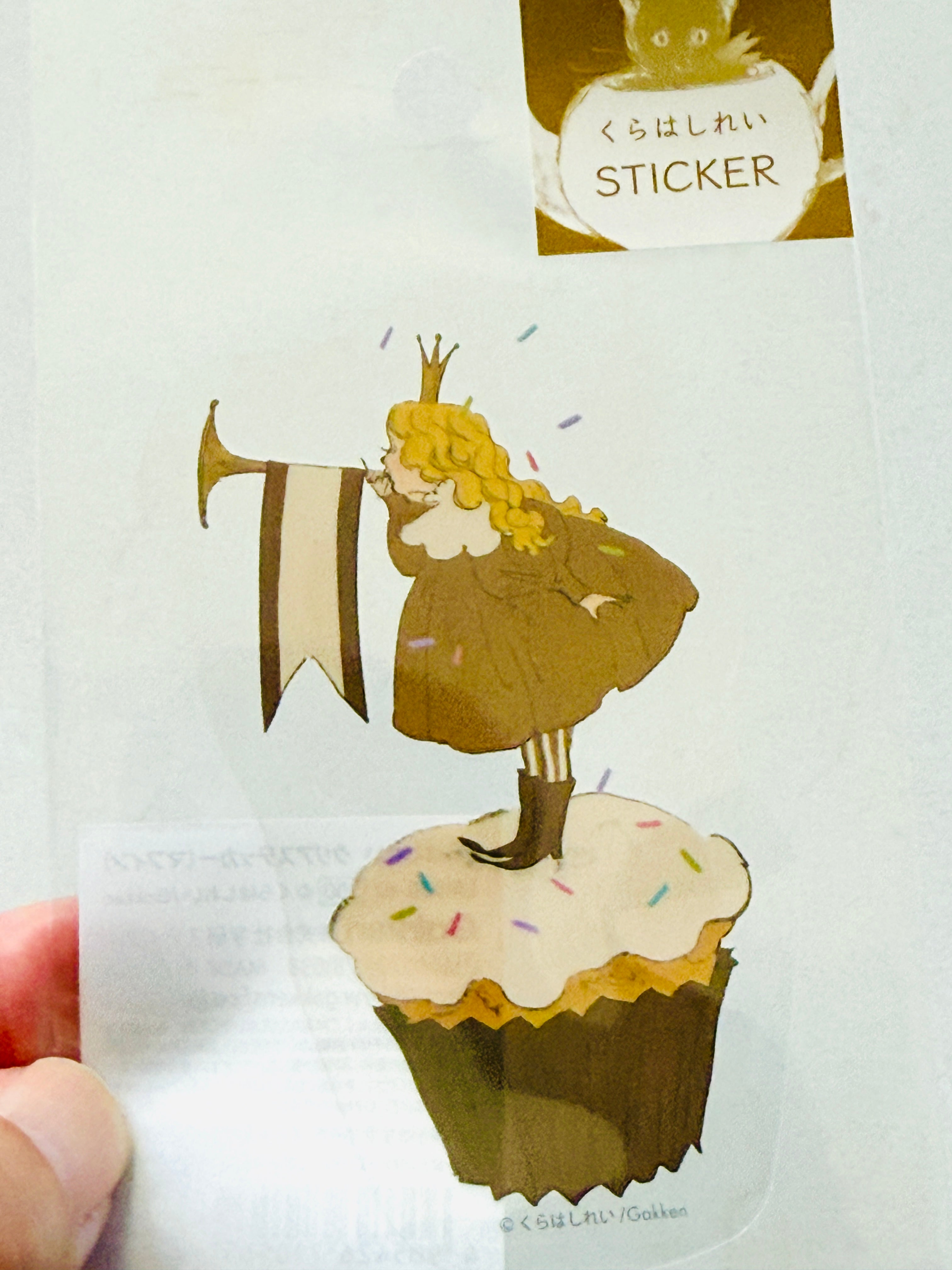 [Kurahashi Rei] Cupcake clear sticker (no restock)