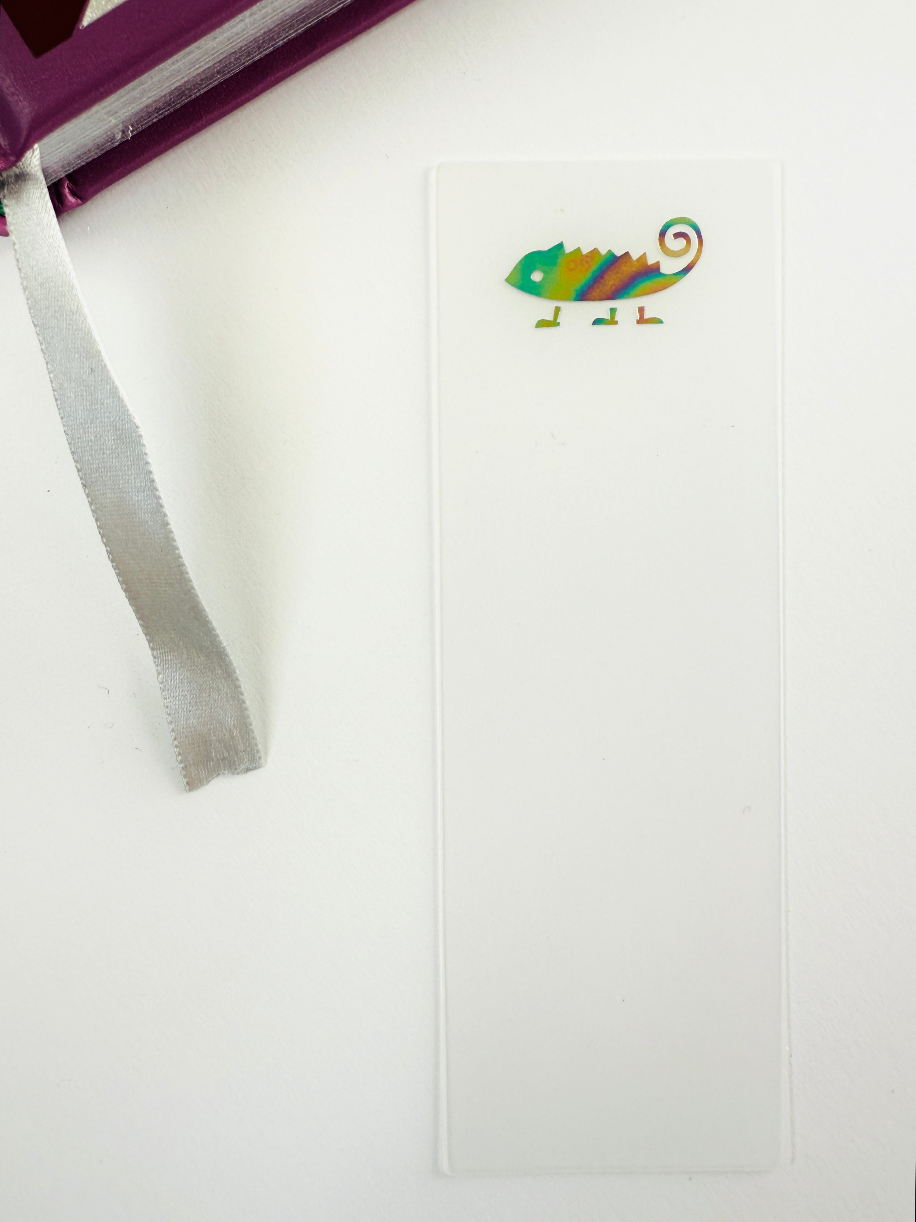 [Matoka] Chameleon Translucent Bookmark