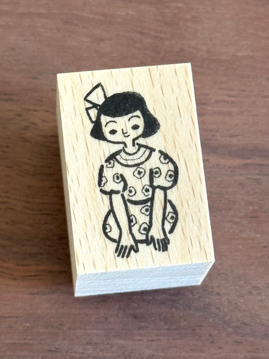 [Nobarasha] Girl Bowing Hanko rubber stamp