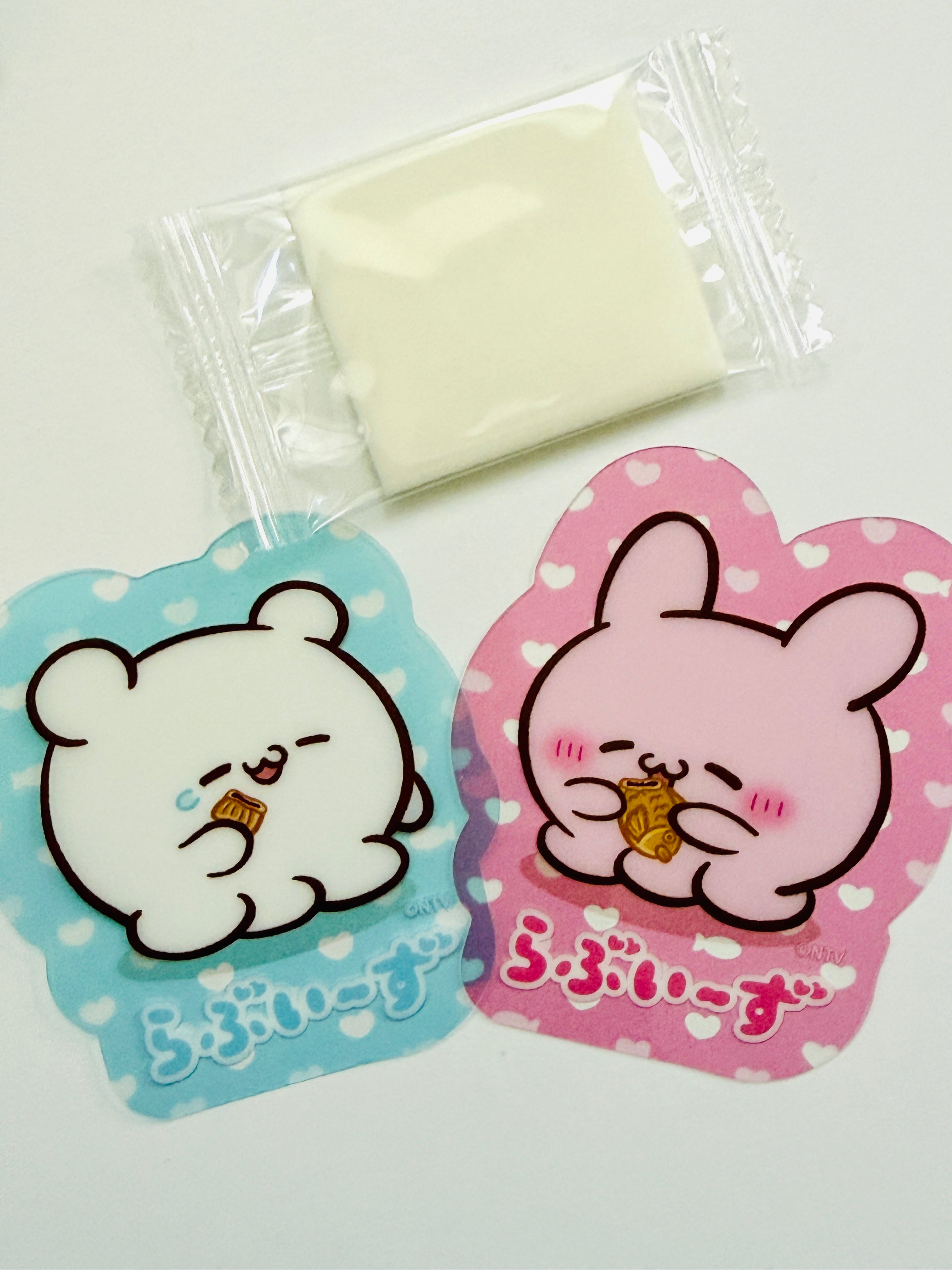 Loveez Double Die-Cut Collector sticker w/gum