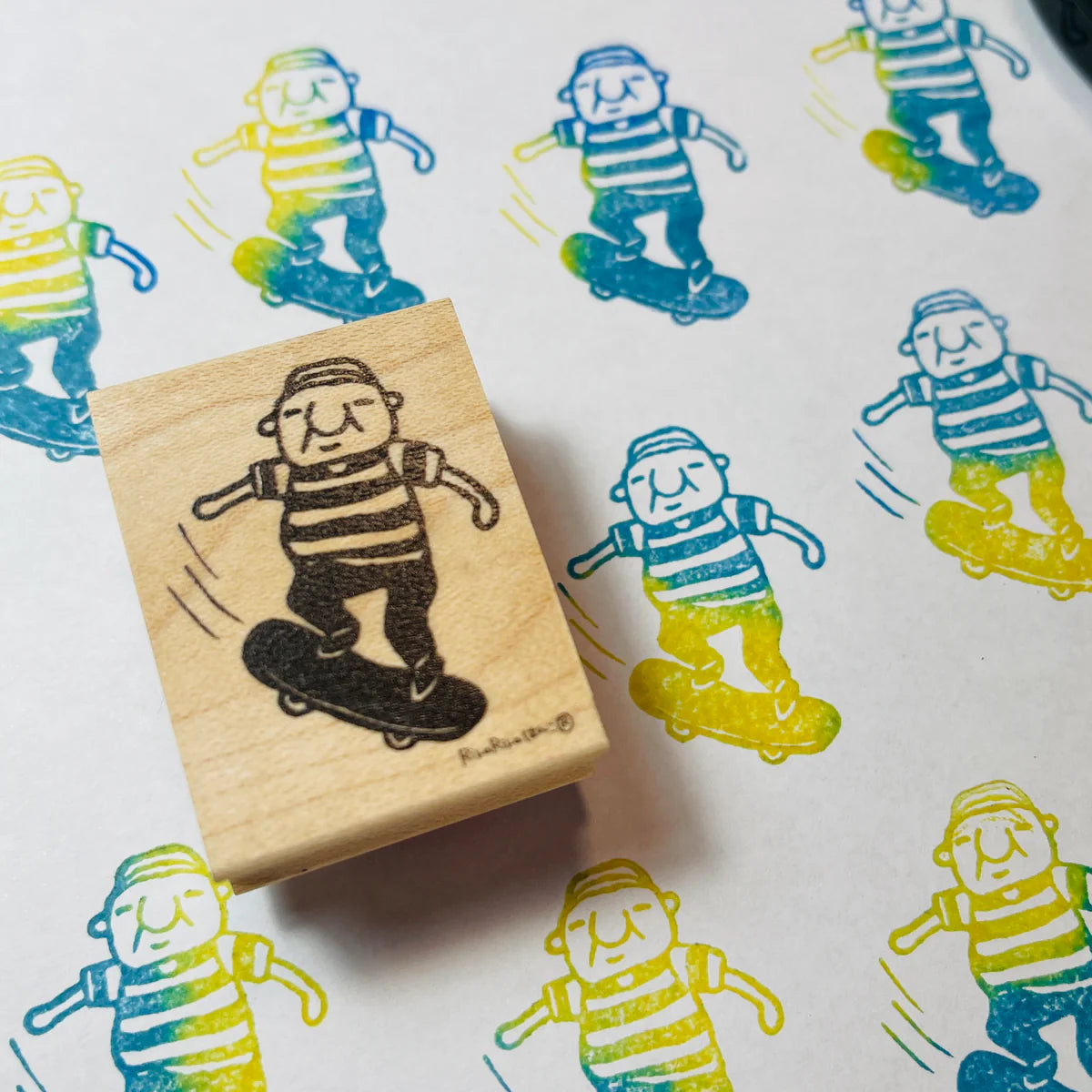 [RiraRira Hanko] Uncle Iwai Skateboarding rubber stamp