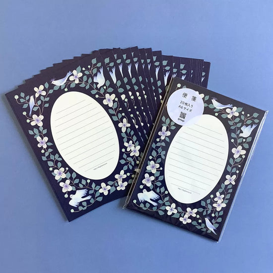 [4legs] Clematis and Bluebird letter sheets (no envelopes)