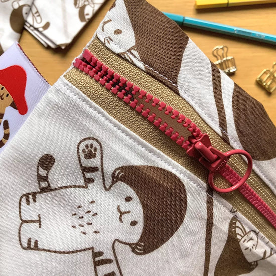 [Mushroom Cat] 4legs · Handmade Cloth Pen Pouch (no restock)