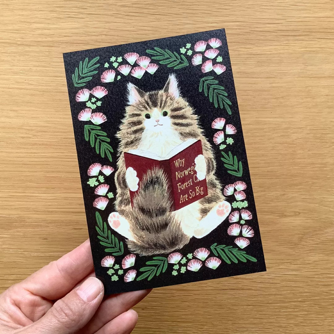 [4legs] Norwegian Cat x Books postcard