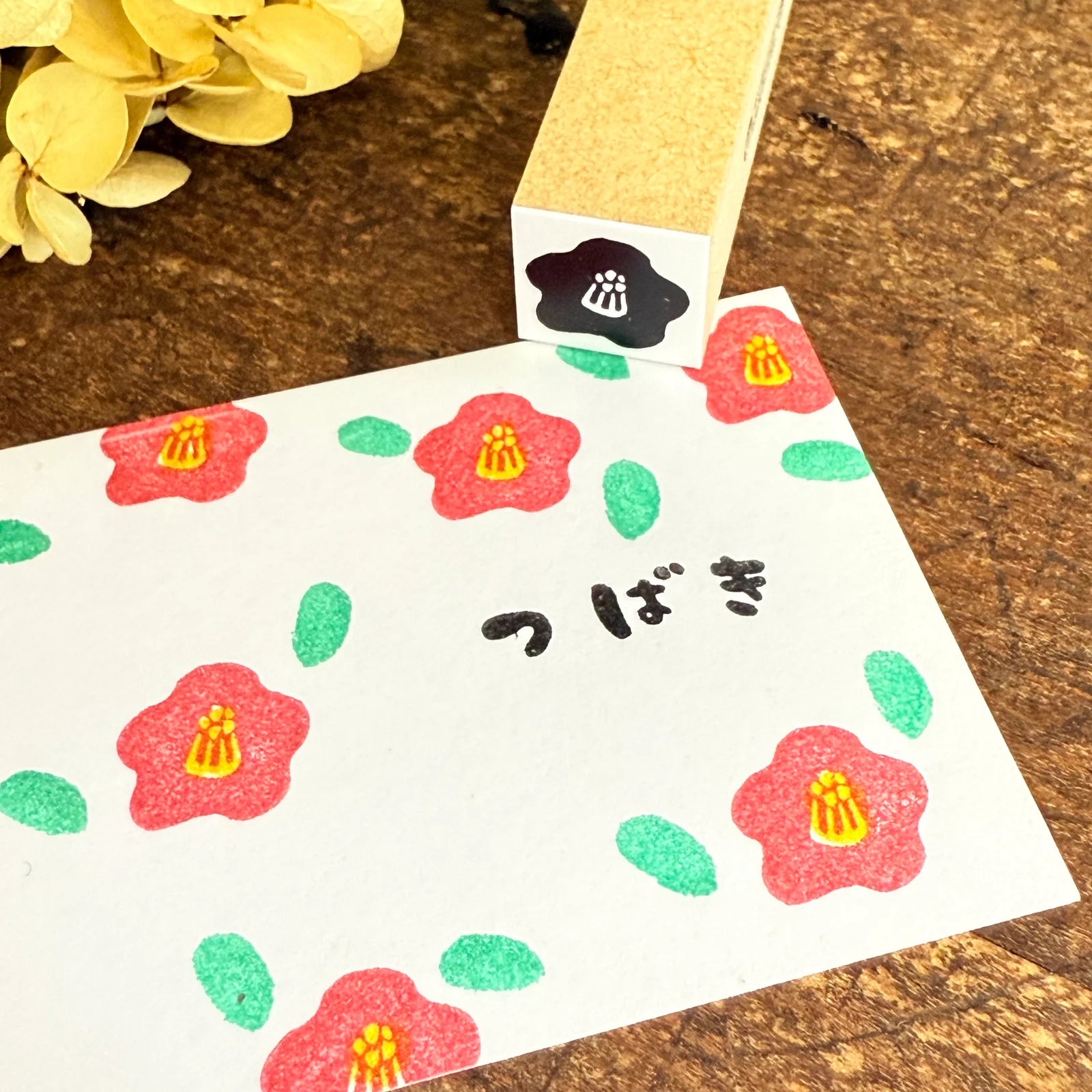 [RiraRira Hanko] Japanese Camellia (Tsubaki) mini rubber stamp