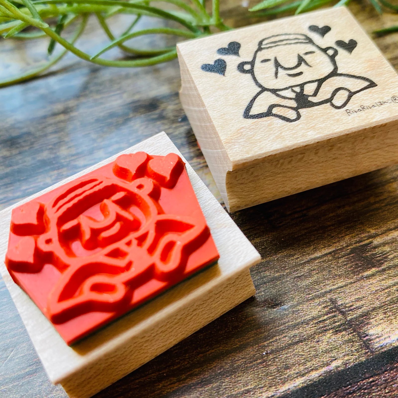 [RiraRira Hanko] Uncle Iwai Heart Filled rubber stamp