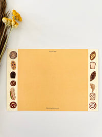 [4legs] Spotted Tabby & Bread Basket postcard