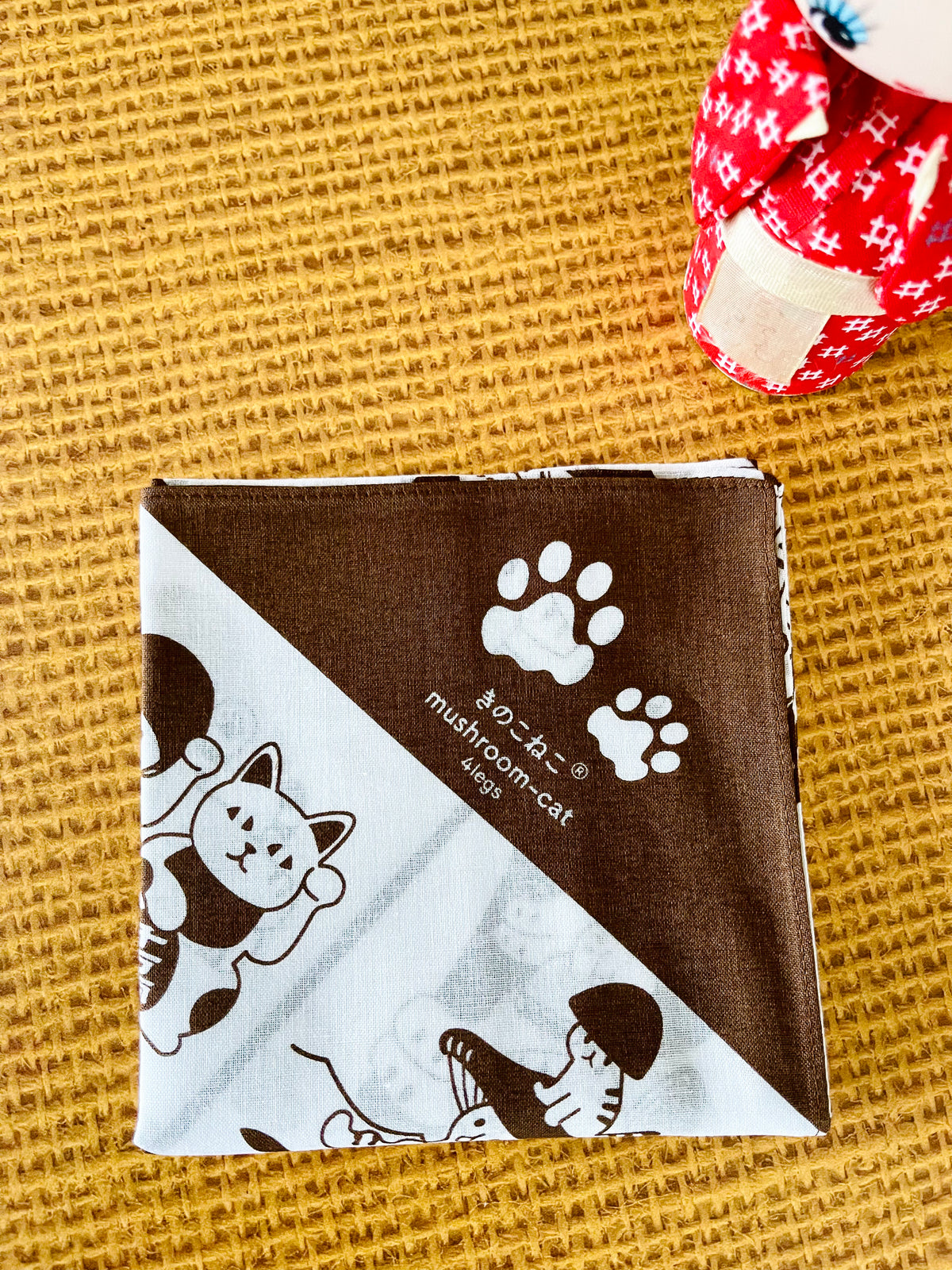 mushroom cat: Furoshiki